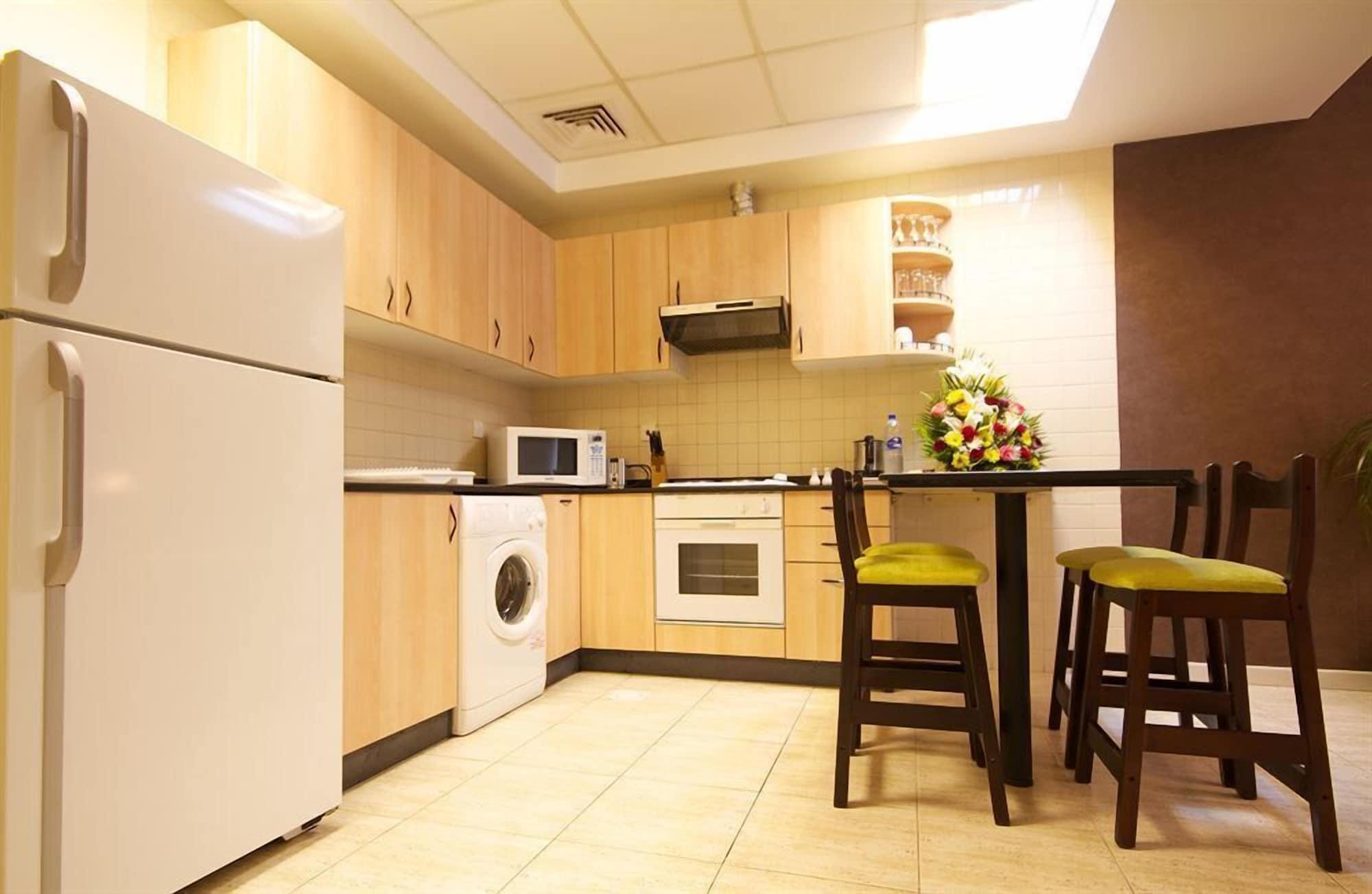 Welcome Hotel Apartment -2 Dubai Esterno foto