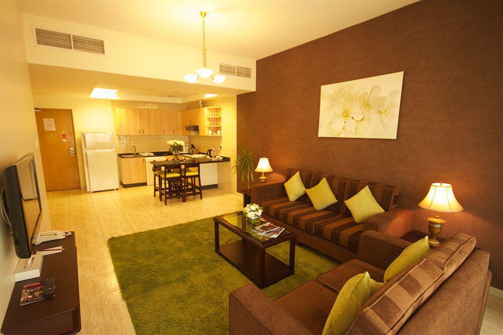 Welcome Hotel Apartment -2 Dubai Esterno foto